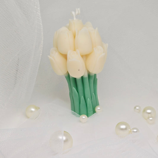 Tulip Bouquet Candle – Handmade Soy Wax Decorative Candle