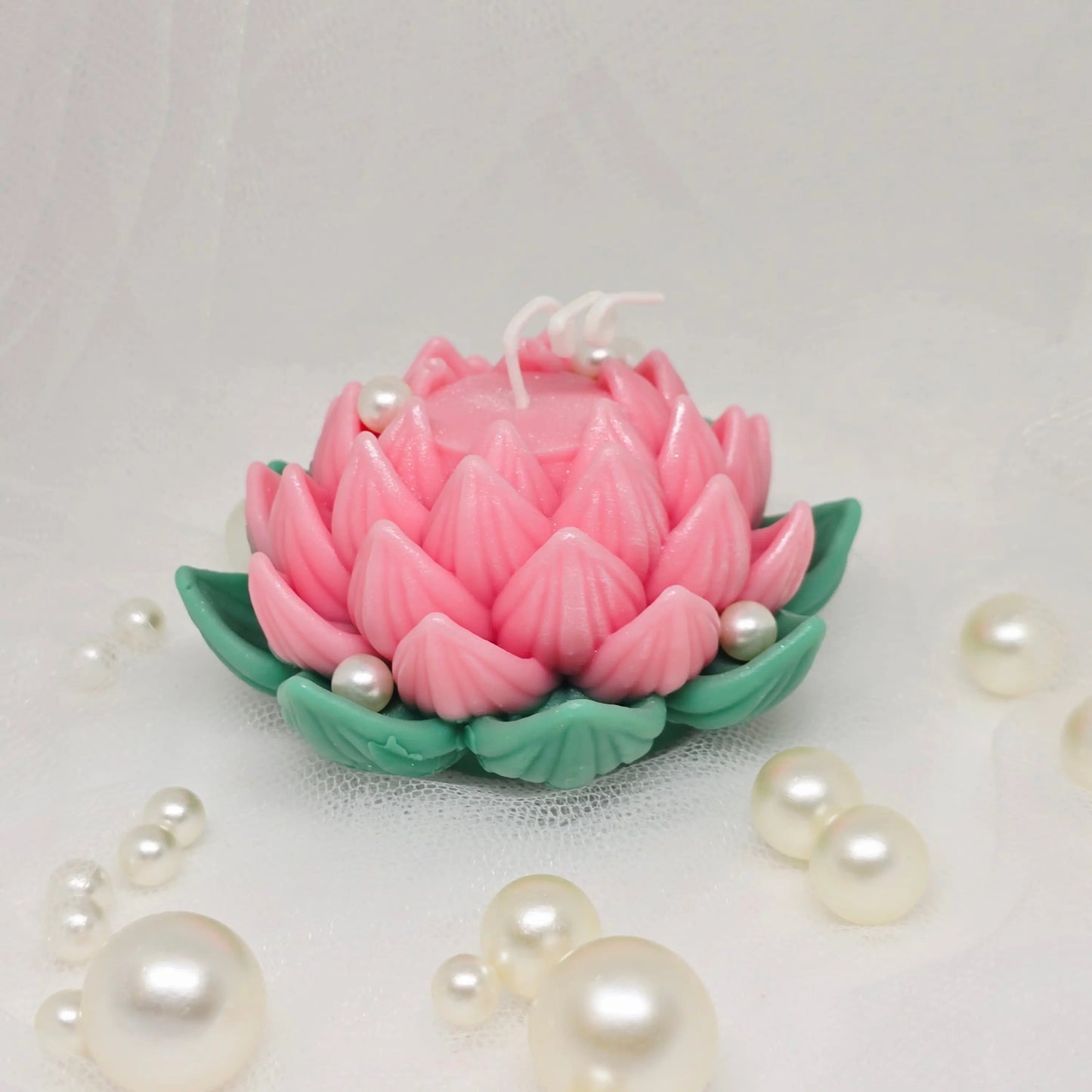 Lotus Blossom Candle – Handcrafted Decorative Candle