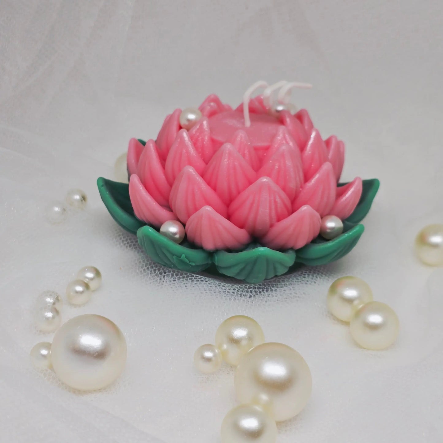 Lotus Blossom Candle – Handcrafted Decorative Candle