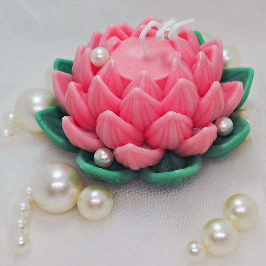 Lotus Blossom Candle – Handcrafted Decorative Candle