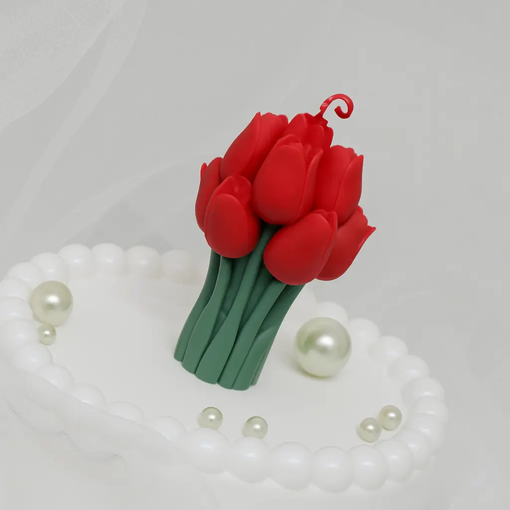 Tulip Bouquet Candle – Handmade Soy Wax Decorative Candle